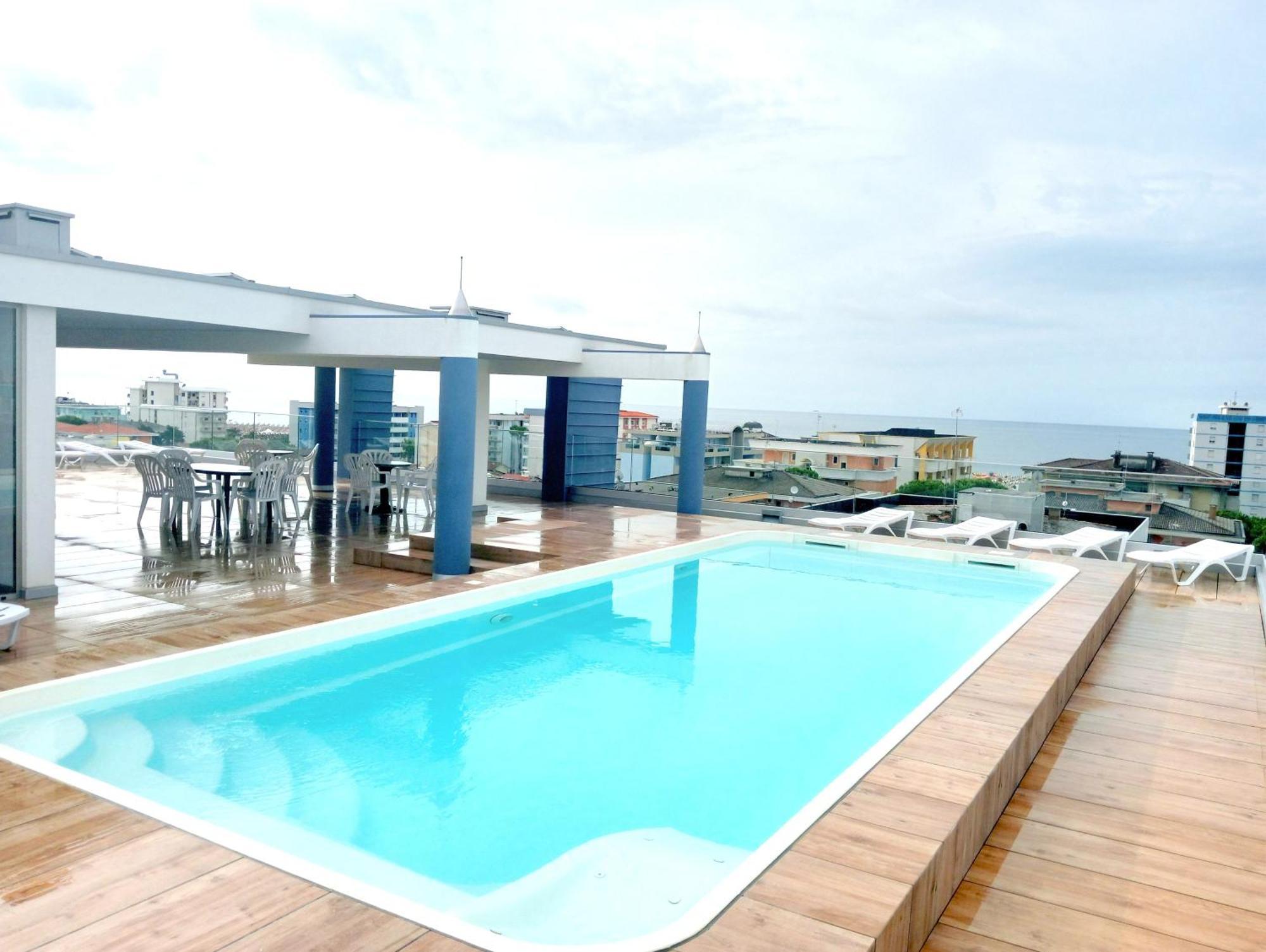 Meris Bibione Exterior photo